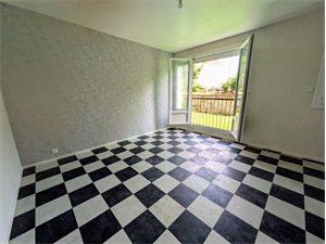appartement à la vente -   45200  MONTARGIS, surface 30 m2 vente appartement - APR711101